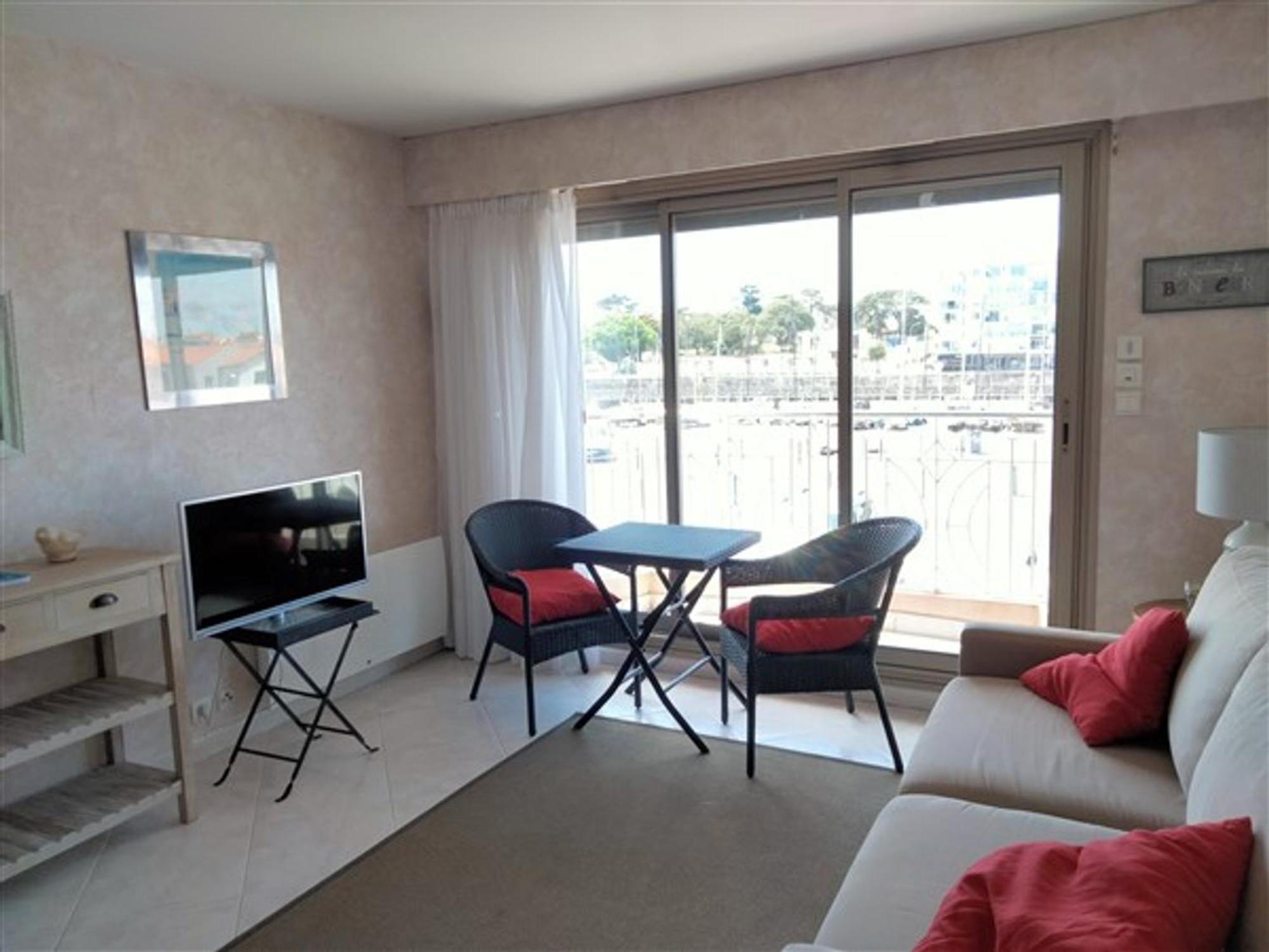 Studio Alcove - Face Au Chenal, 50M Plage/Port, 700M Centre-Ville, Capacite 3 Pers., Confort Moderne - Fr-1-331-202 Les Sables-dʼOlonne Eksteriør billede